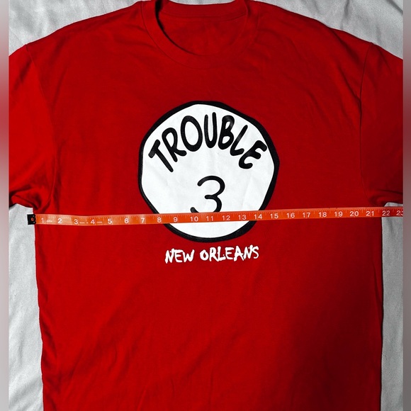 ‘Trouble 3’ New Orleans Red T-Shirt - Picture 6 of 6